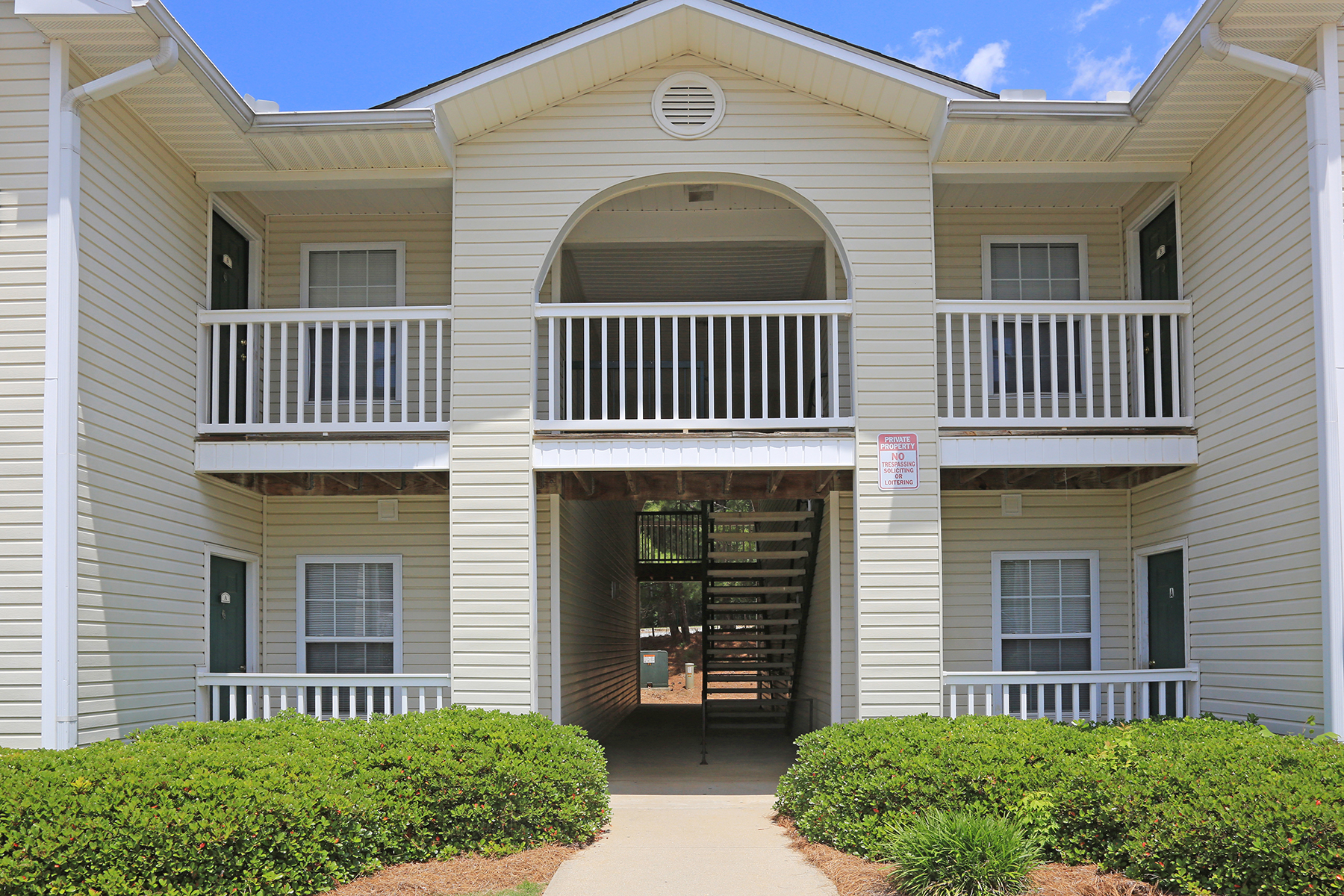 Ashton Pointe The Multifamily Advisory Group at Cushman & Wakefield